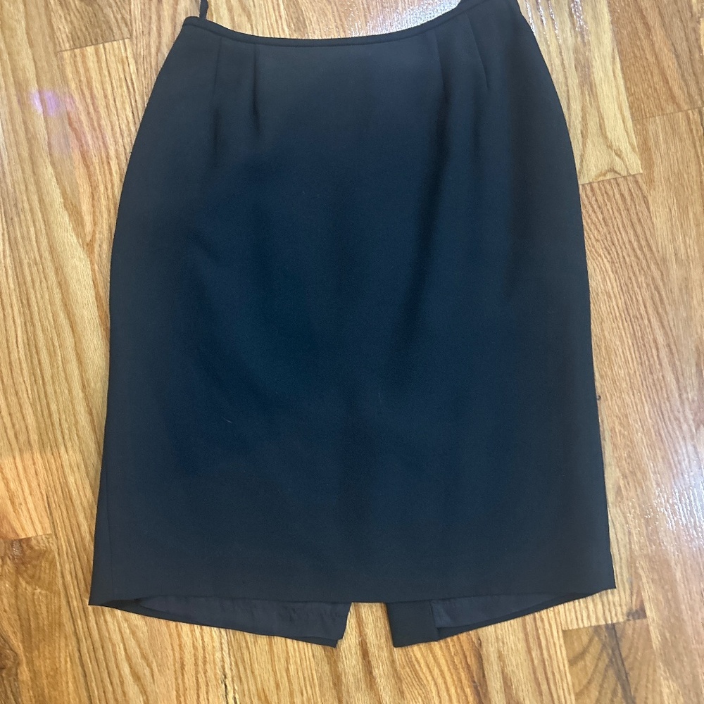 Black skirt